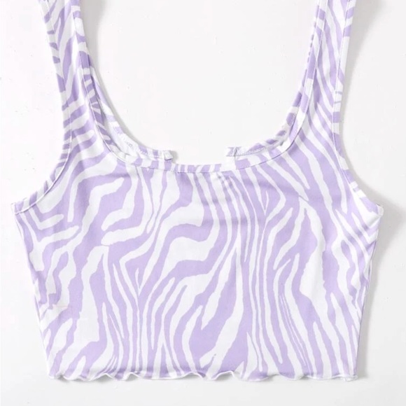 Notched Neck Lettuce Trim Zebra Striped Cropped Tank Top XS - Picture 2 of 3
